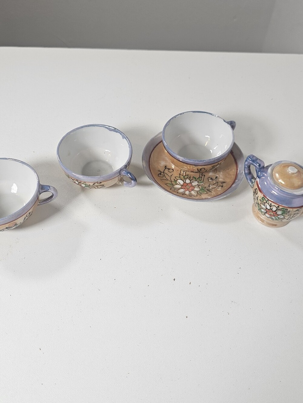 Mini Lustre Ware 3 Tea Cups and 1 Saucer Gold and Blue With Tea Pot